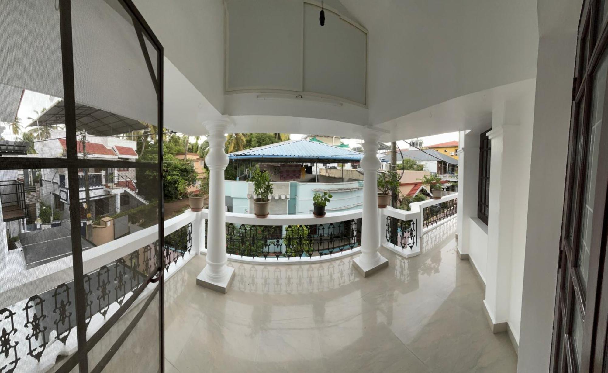 Beza Homestay Kochi Екстер'єр фото
